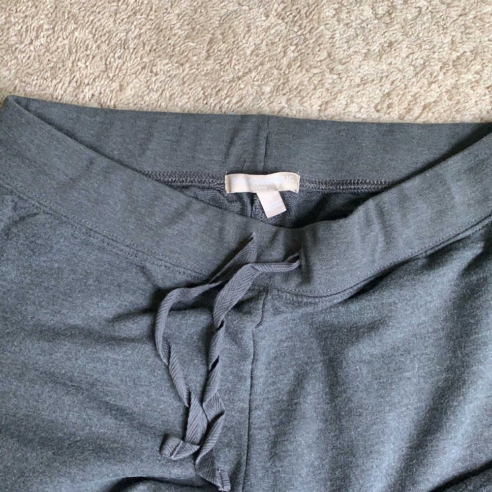 Banana Republic sweatsuit. Size small. NWOT - Picture 6 of 12